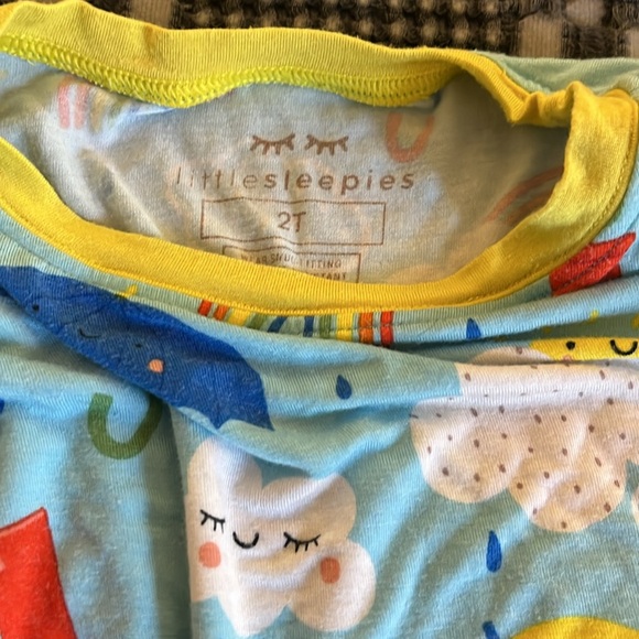 Little Sleepies Weather Pjs - Picture 2 of 2